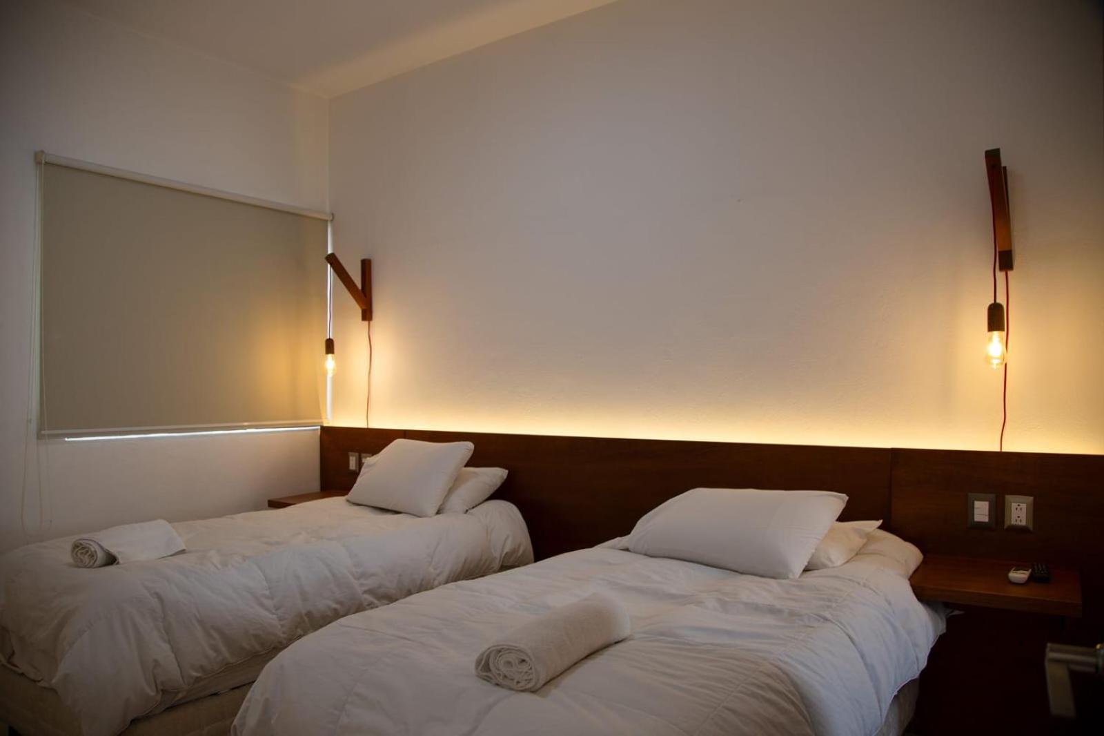 Chambre Lits Jumeaux avec Salle de Bains